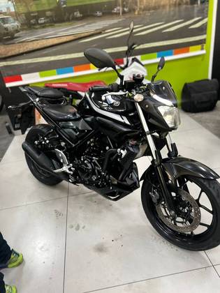 YAMAHA MT-03 ABS YAMAHA MT-03 ABS